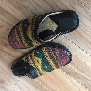 Born blanket print clog  size 8(39)